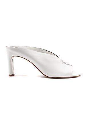 Sandalo mule in pelle liscia bianca DEL CARLO | 11725LATTE